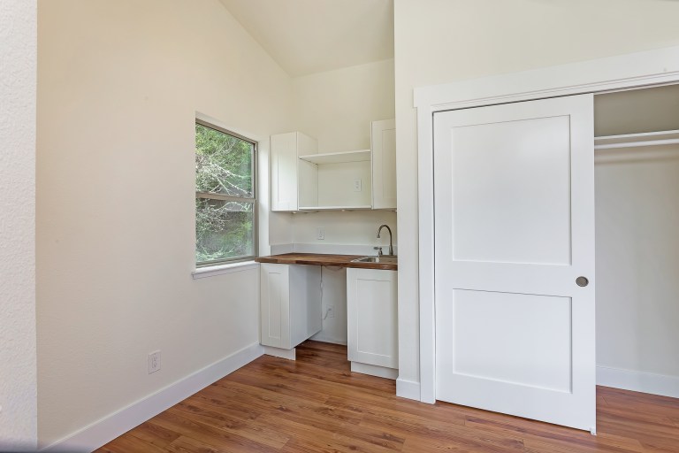 20555_Skyline_Blvd Redwood_City California 25