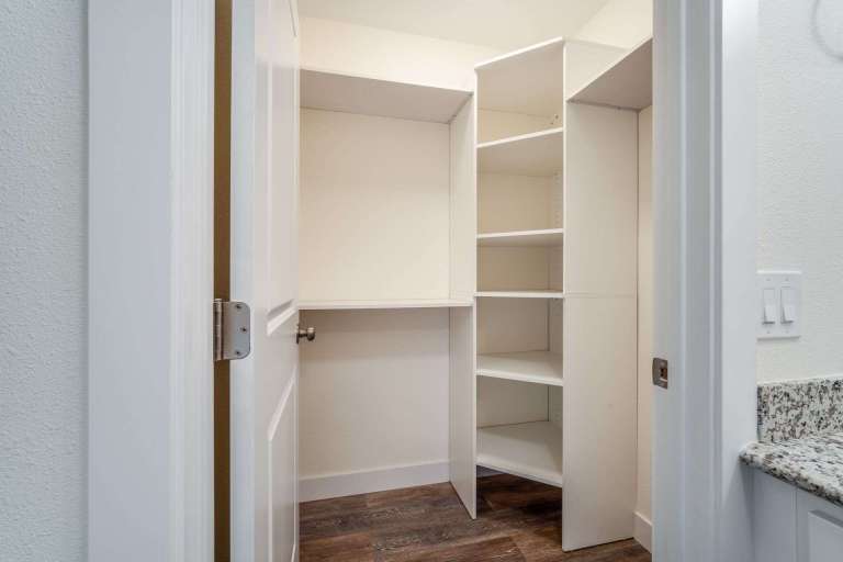 3300_Alpine_RD Portola_Valley California 17